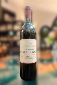 Château Lynch-Bages, Pauillac, Bordeaux, 2001 (750ml)