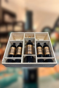 Châtau d'Issan, Margaux, Bordeaux, 2022 - Collectors Case - Wine of the year 2025, James Suckling