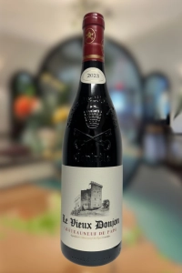 Le Vieux Donjon, Châteauneuf du Pape, Rhône Valley, 2023 (750ml)