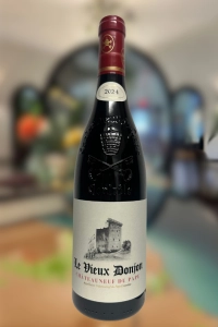 Le Vieux Donjon, Châteauneuf du Pape, Rhône Valley, 2024 (750ml)