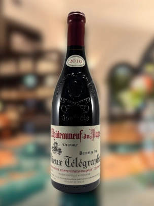 Vieux Telegraphe, La Crau, Chateauneuf du Pape, Northern Rhône Valley, 2010 (750ml)