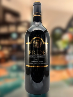 Pride Mountain, Cabernet Franc, Sonoma & Napa County, California, 2021 (Magnum 1.5 Lt)