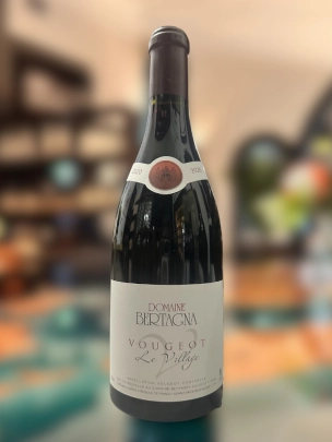 Domaine Bertagna, Vougeot, Le Village, Burgundy, 2020 (750ml)