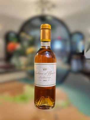 Château d'Yquem, Sauternes, Bordeaux, 2003 (375 ml)