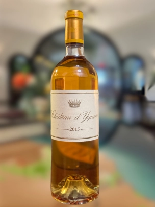 Château D'Yquem, Sauternes, Bordeaux, 2015 (750ml)